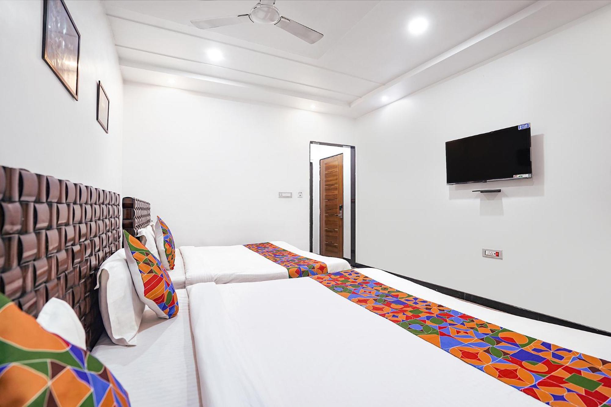 Fabhotel Villa De Benares Ngoại thất bức ảnh