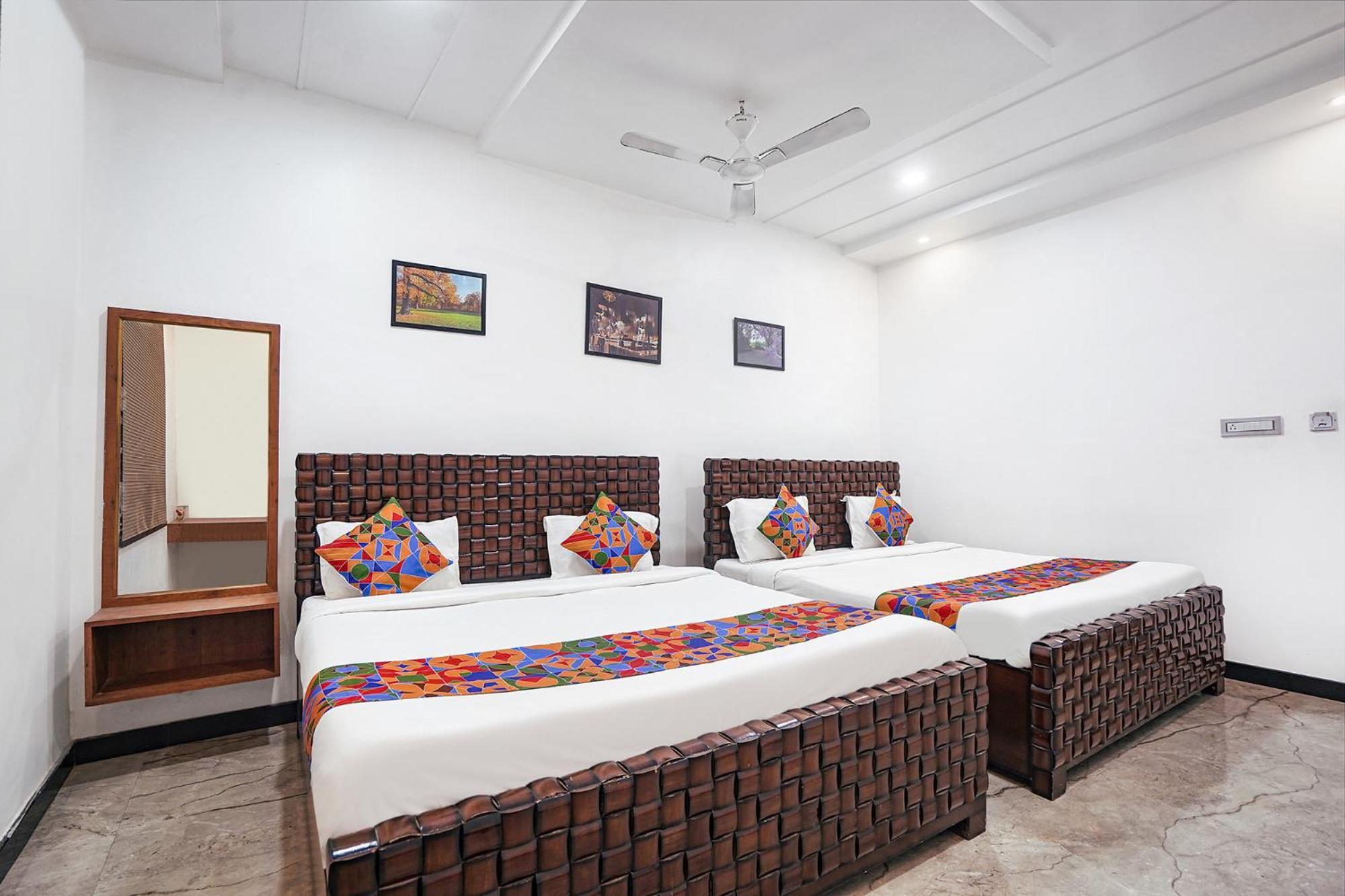 Fabhotel Villa De Benares Ngoại thất bức ảnh