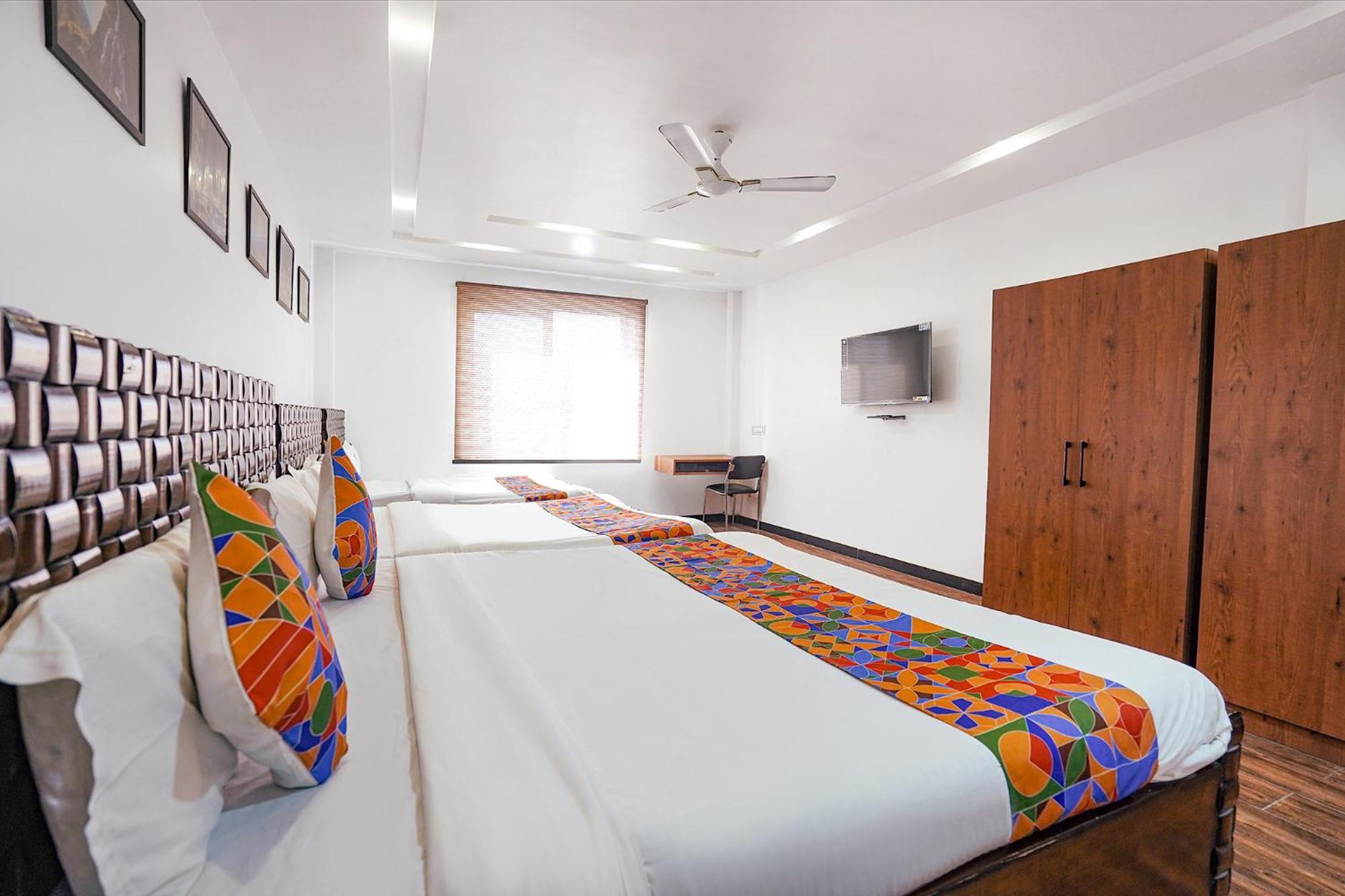 Fabhotel Villa De Benares Ngoại thất bức ảnh